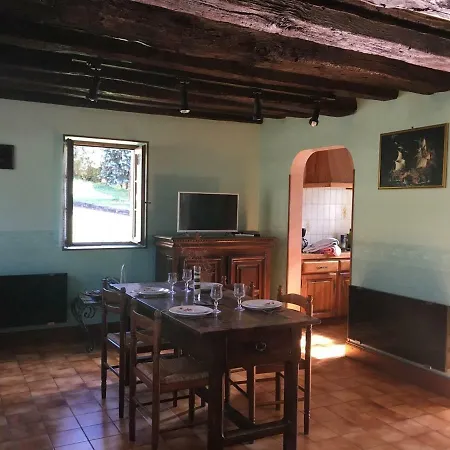 Vakantiehuis Petites Maisons Avec Piscine