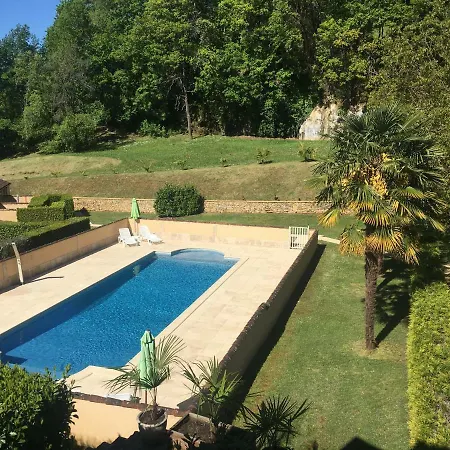 Дом отдыха Petites Maisons Avec Piscine *