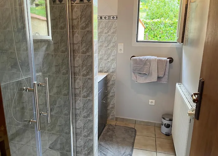 Petites Maisons Avec Piscine *