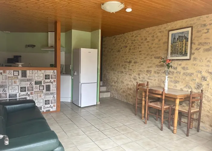 Casa de Férias Petites Maisons Avec Piscine Sarlat-la-Canéda