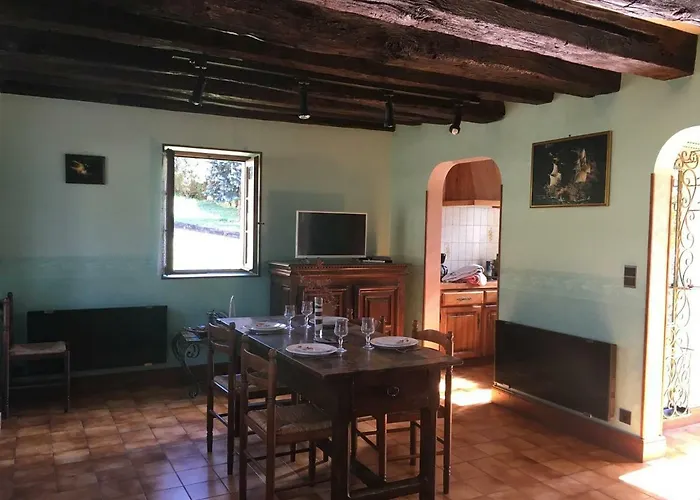 Casa de Férias Petites Maisons Avec Piscine