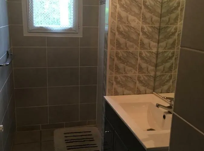 Petites Maisons Avec Piscine * Sarlat-la-Canéda